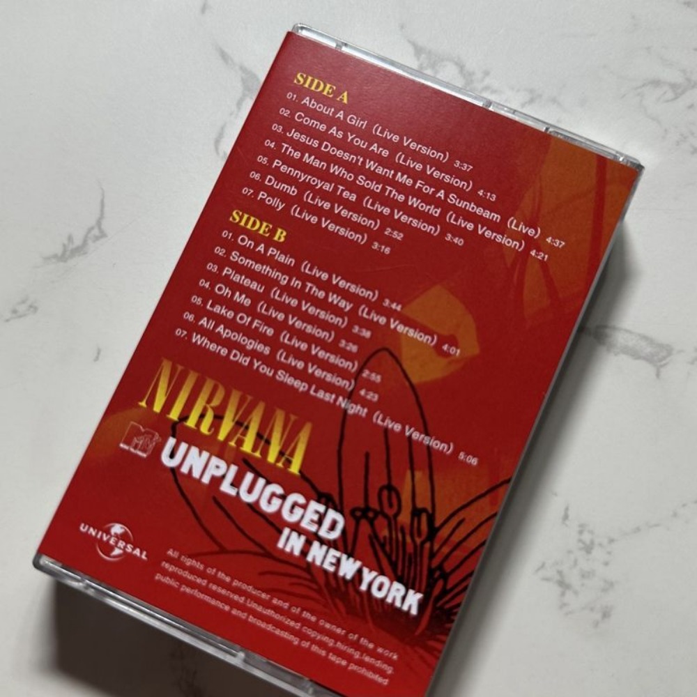 Gloednieuwe, verzegelde casset - Live Rock recensie en prijs